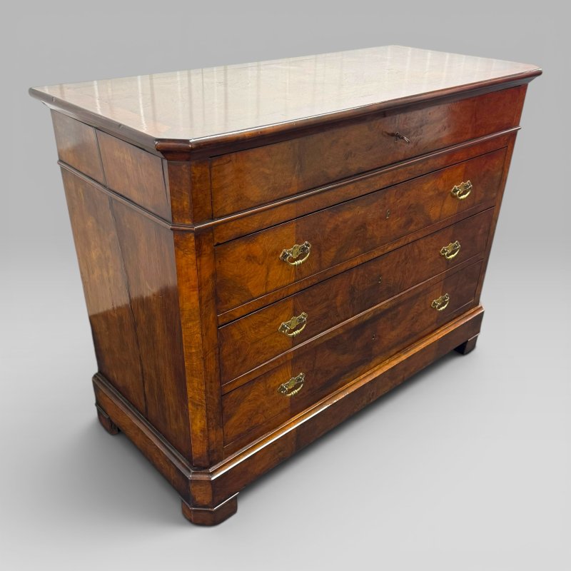 Antique French Provincial Walnut Commode with Mahogany Crossbanding - Image 3