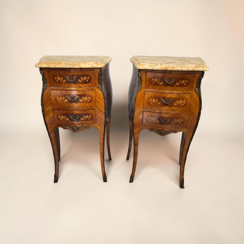 Top Quality Pair French Bedside Lamp Tables