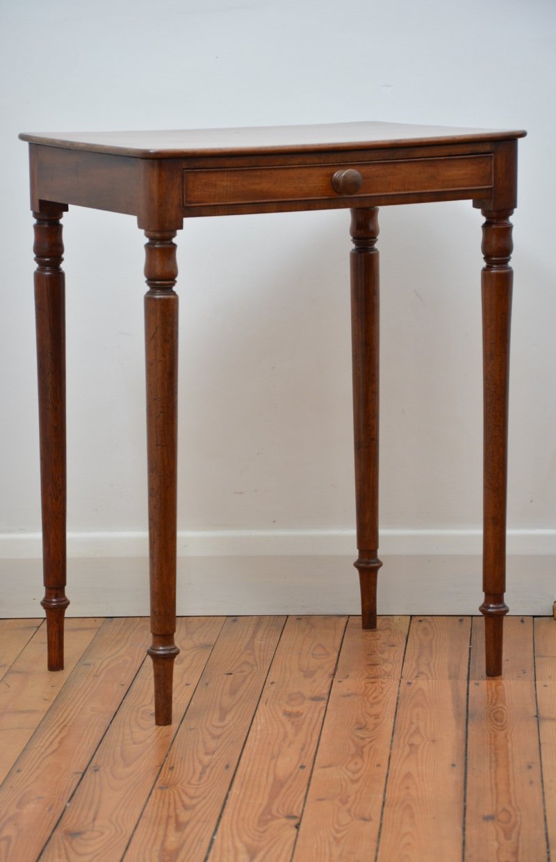 English Antique William IV Mahogany Side Table Lamp Table - Image 16