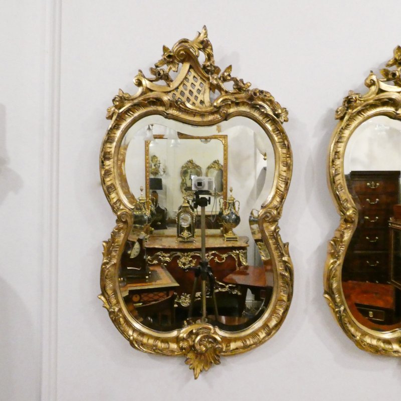 Pair of French Rococo Style Giltwood Wall Mirrors - Image 2