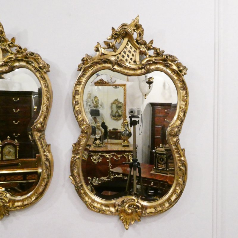 Pair of French Rococo Style Giltwood Wall Mirrors - Image 3