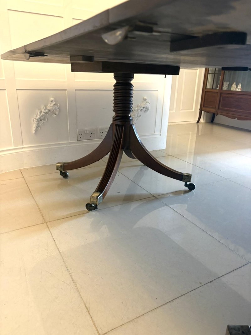 Antique Georgian Figured Mahogany 3 Pillar Extending Dining Table Circa 1800 12 Seater - Image 10