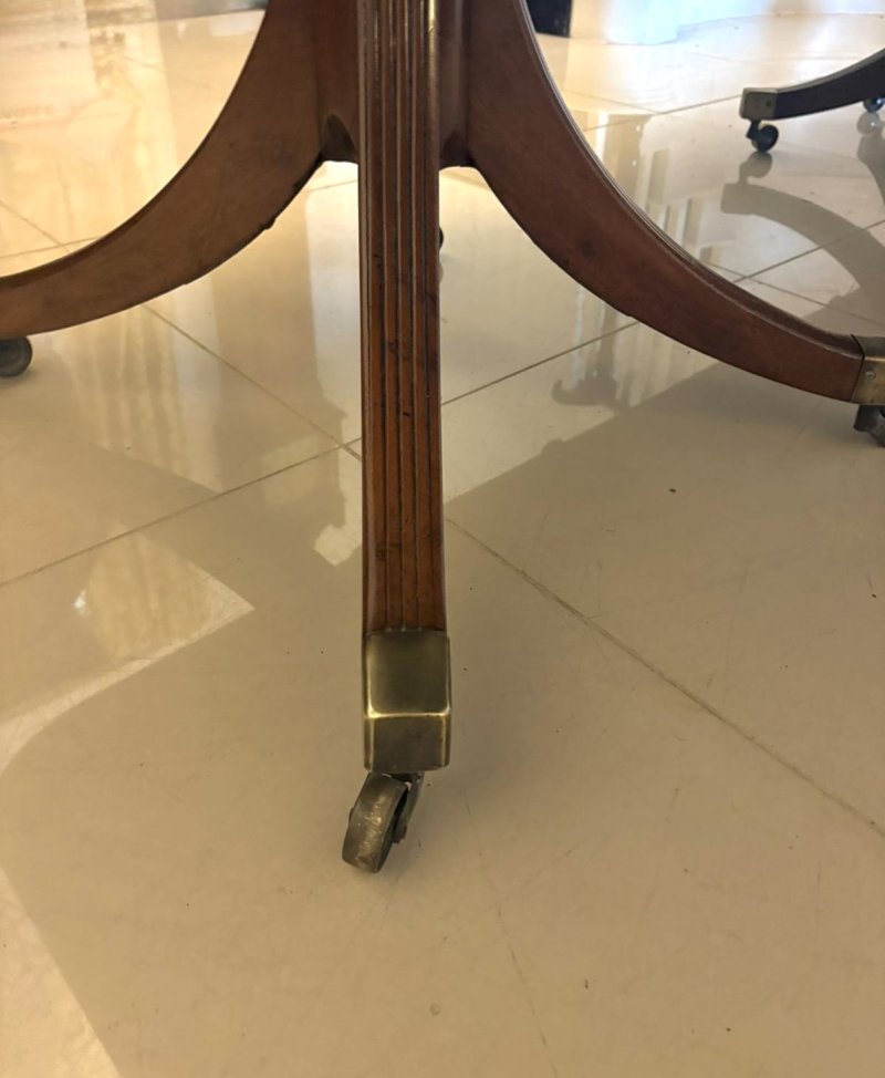 Antique Georgian Figured Mahogany 3 Pillar Extending Dining Table Circa 1800 12 Seater - Image 14