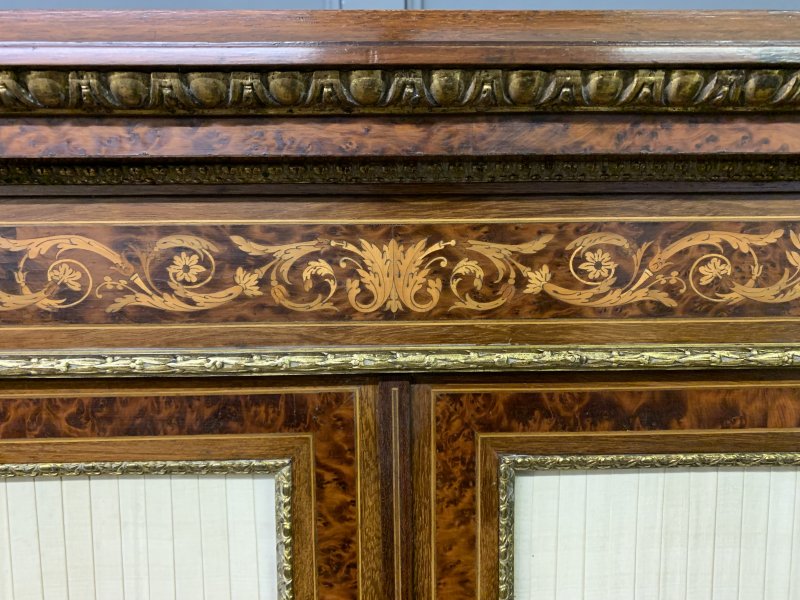 Inlaid Mahogany & Amboyna 19th Century French Bookcase - Image 7