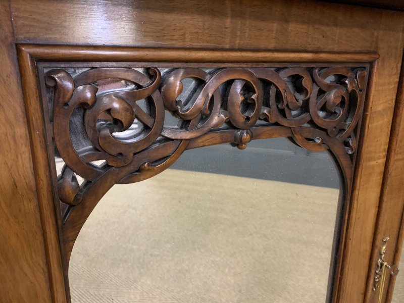 Large Victorian Burr Walnut London Quality Mirror Back Chiffonier - Image 8