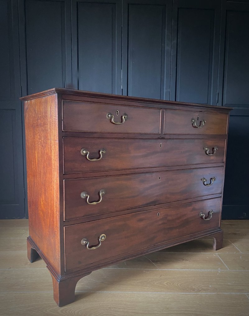 Georgian mahogany chest of drawers - Image 4