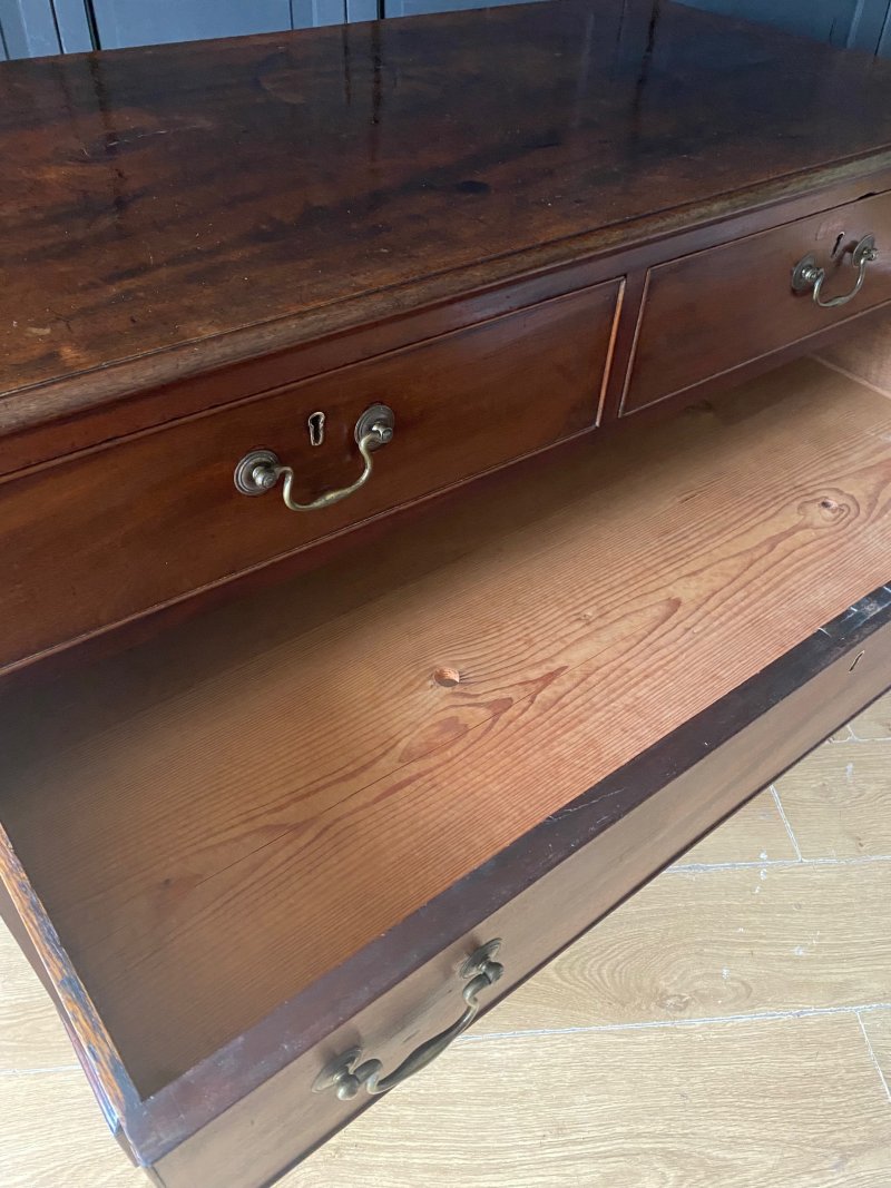Georgian mahogany chest of drawers - Image 8