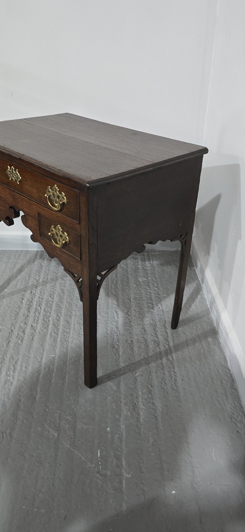 Superb C17th Oak Lowboy - Image 5