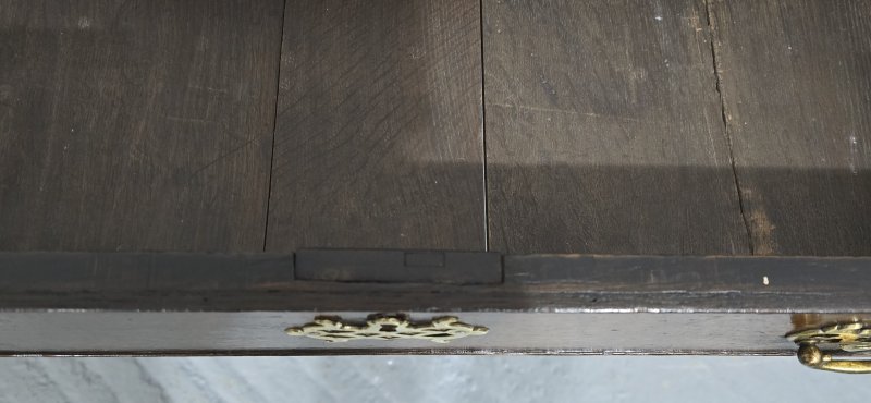 Superb C17th Oak Lowboy - Image 11