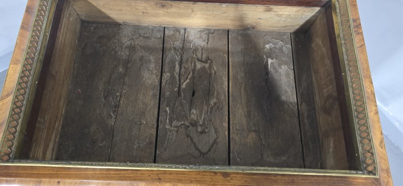 Superb Satinwood Planter - Image 2