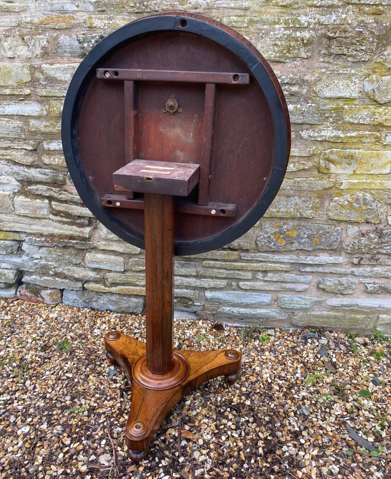 Regency rosewood lamp table - Image 9