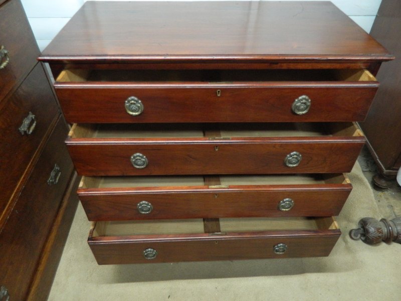 Edwardian Small  Mahogany Chest of Drawers - Image 10
