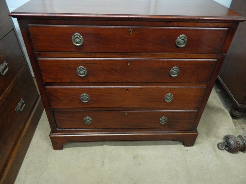 Edwardian Small  Mahogany Chest of Drawers - Image 11