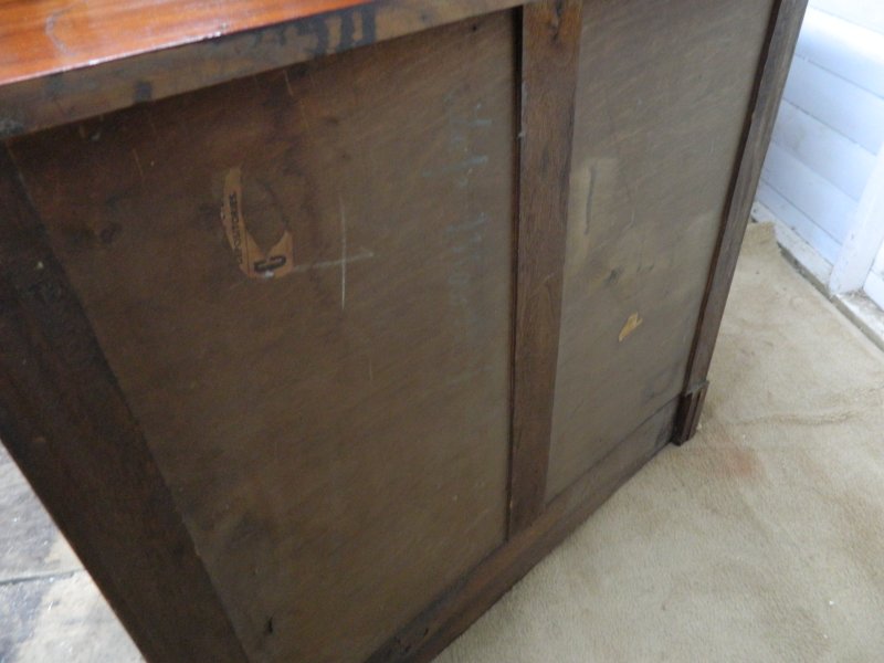 Edwardian Small  Mahogany Chest of Drawers - Image 13