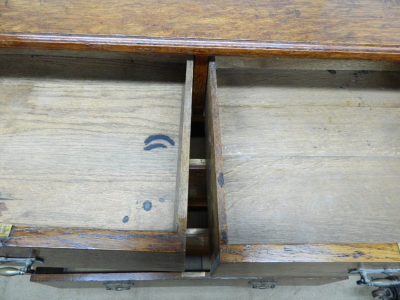 Victorian Solid Oak Chest of Drawers - Image 12