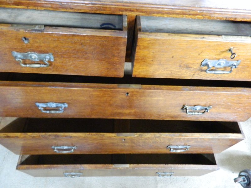 Victorian Solid Oak Chest of Drawers - Image 13