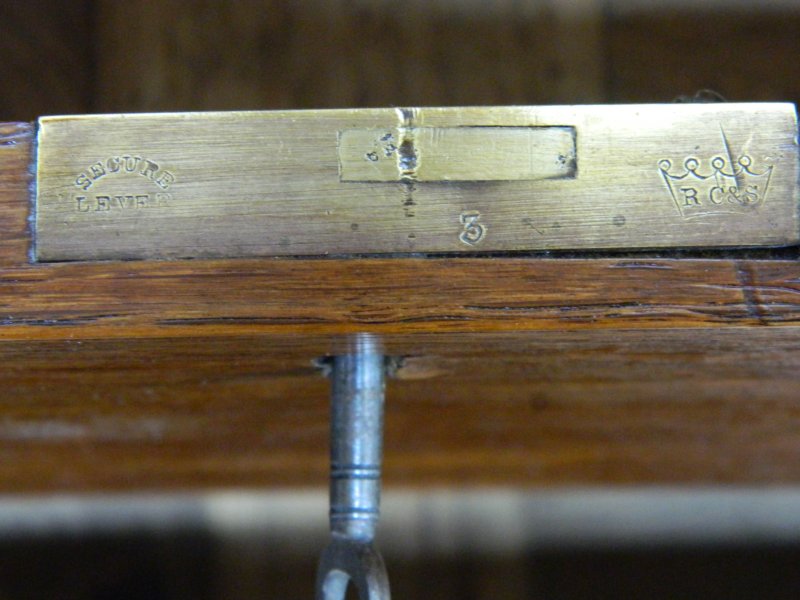 Victorian Solid Oak Chest of Drawers - Image 14