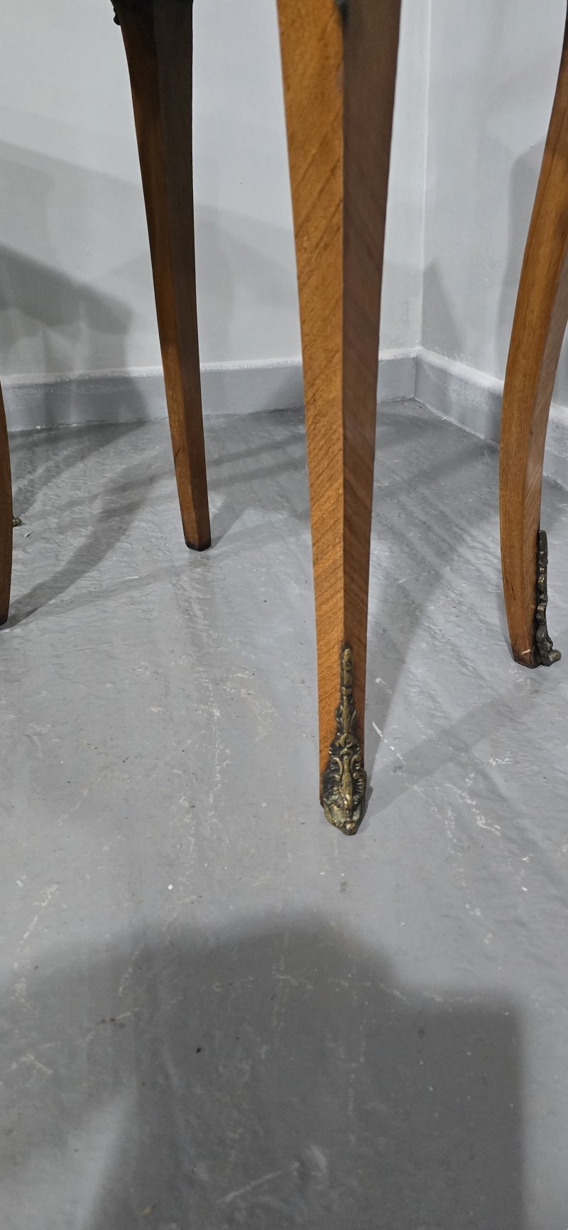 Super Pair French Bedside Lamp Tables - Image 7