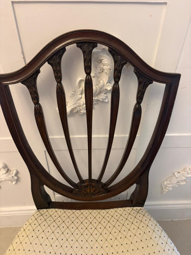 Antique English Edwardian Maple & Co Mahogany Shield Back Dining Chairs Set of 10 - Image 18