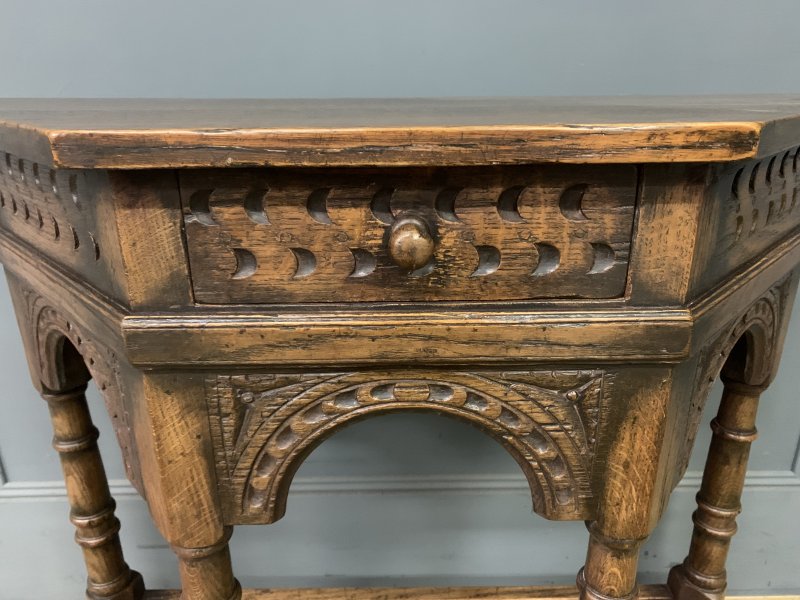 Ipswich Oak Side Table - Image 3