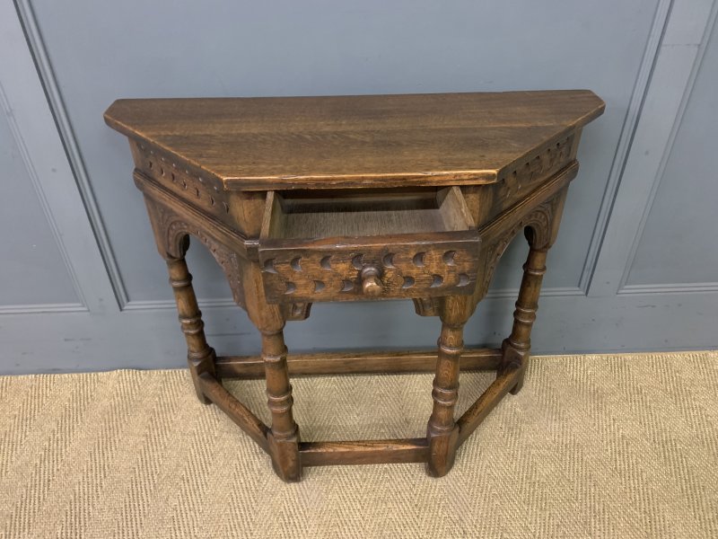 Ipswich Oak Side Table - Image 5
