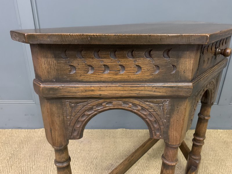 Ipswich Oak Side Table - Image 6