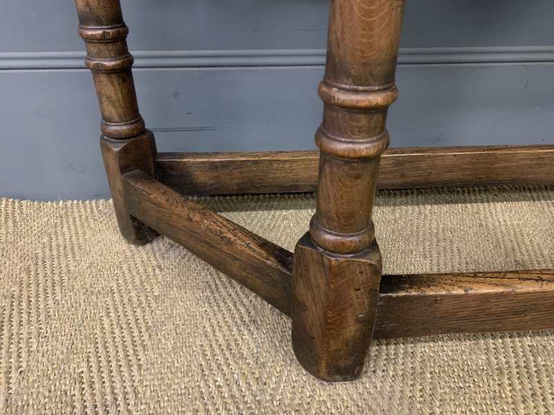Ipswich Oak Side Table - Image 10