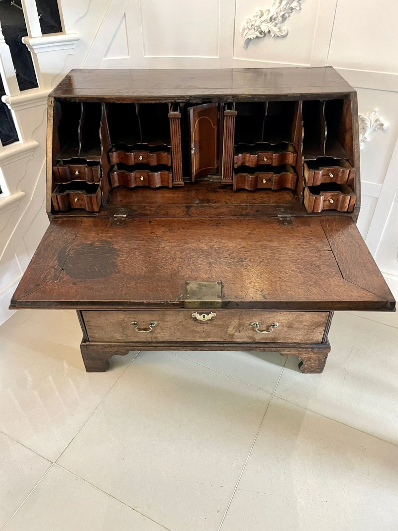 Antique 17th Century Quality Oak Bureau with Outstanding Interior - Image 5