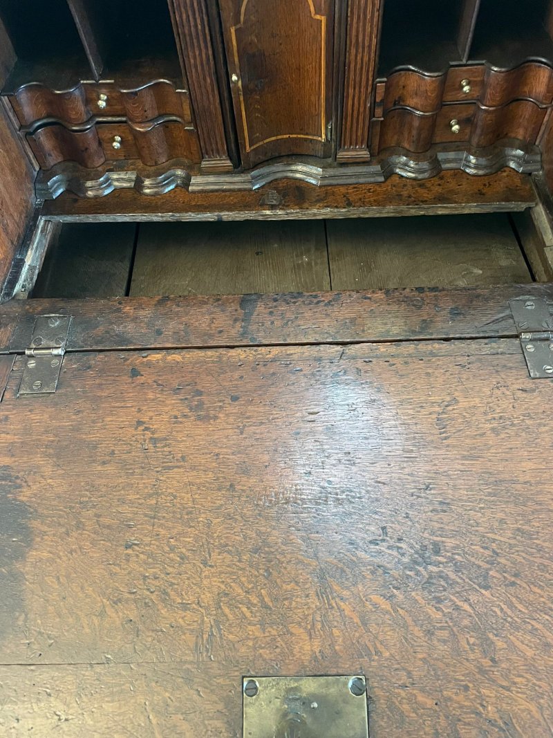 Antique 17th Century Quality Oak Bureau with Outstanding Interior - Image 24