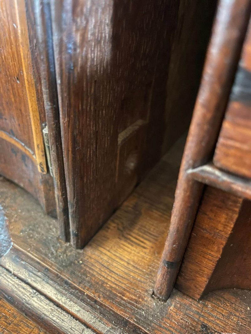 Antique 17th Century Quality Oak Bureau with Outstanding Interior - Image 11