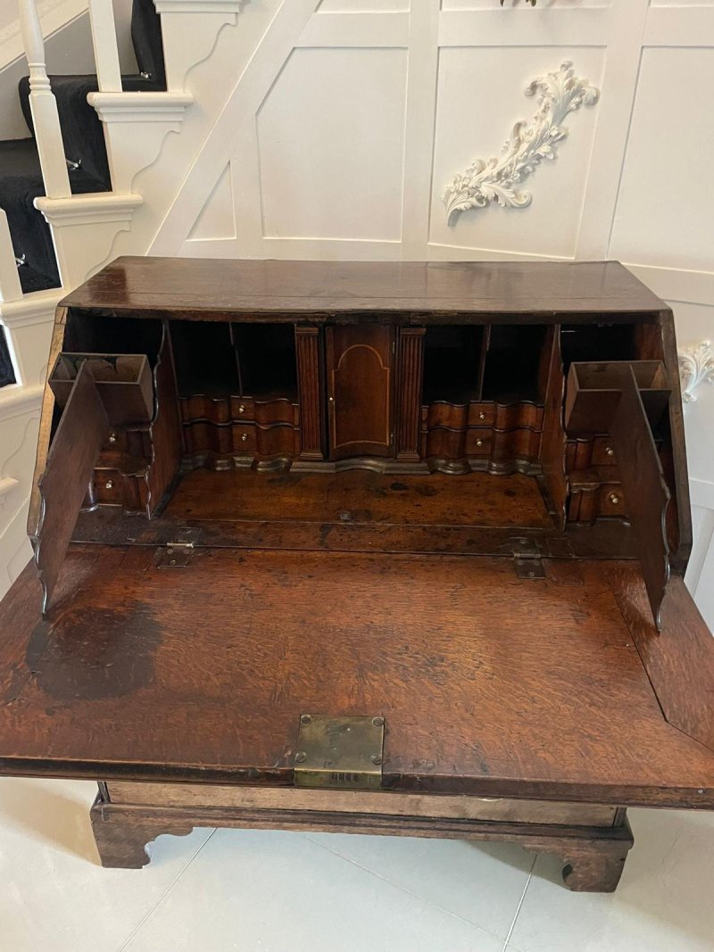 Antique 17th Century Quality Oak Bureau with Outstanding Interior - Image 8