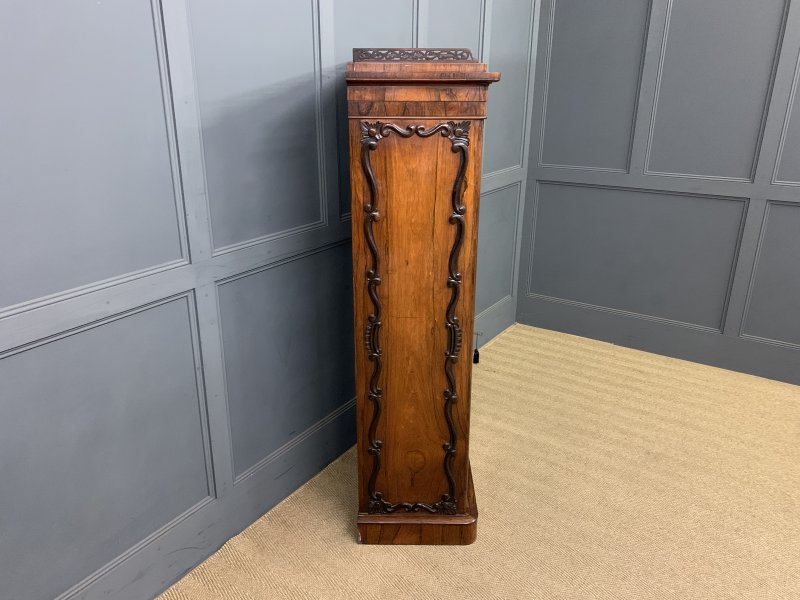 Victorian Rosewood Bookcase Cabinet by James Winter - Image 20