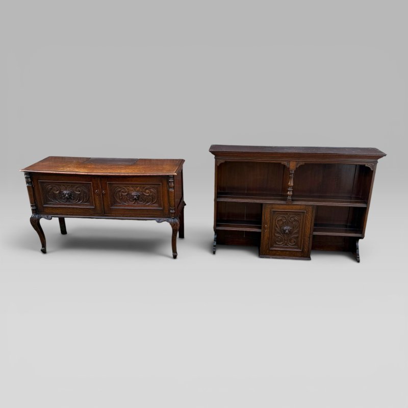 Antique Late Victorian Oak Bowfront Dresser Green Man Carvings Cabriole Legs - Image 4