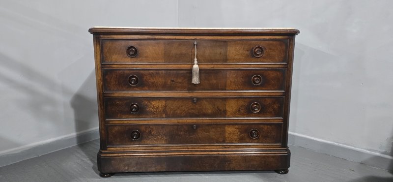 Superb French Walnut Commode Chest of Drawers - Image 10