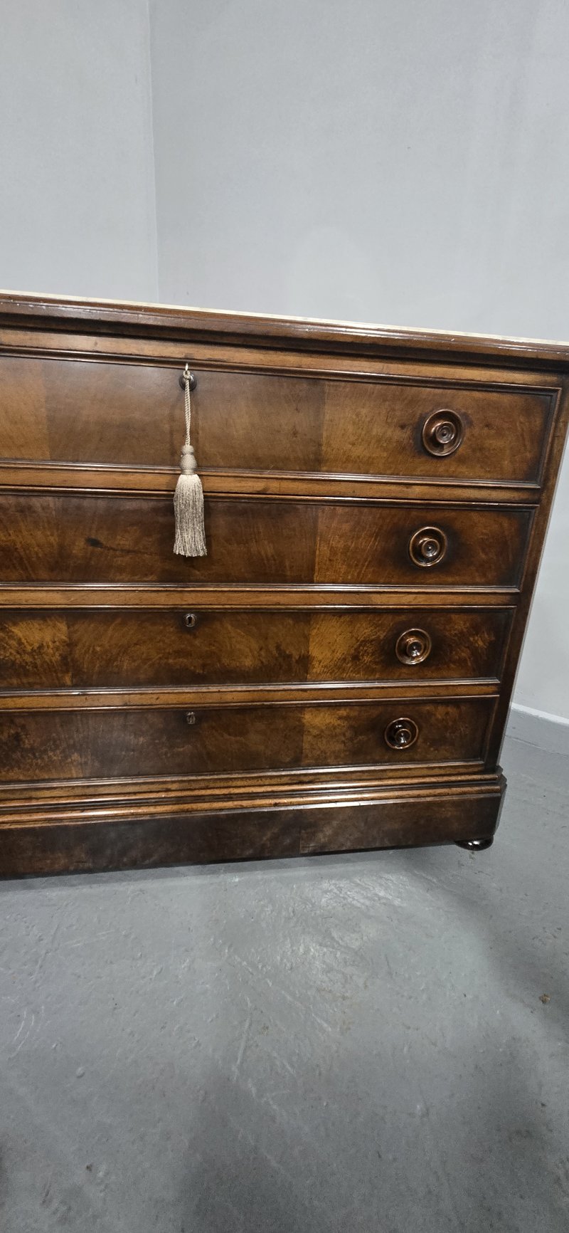 Superb French Walnut Commode Chest of Drawers - Image 18