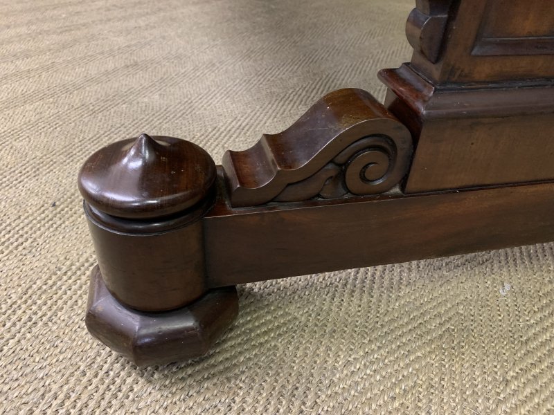 Large Sized Victorian Mahogany Buffet - Image 11