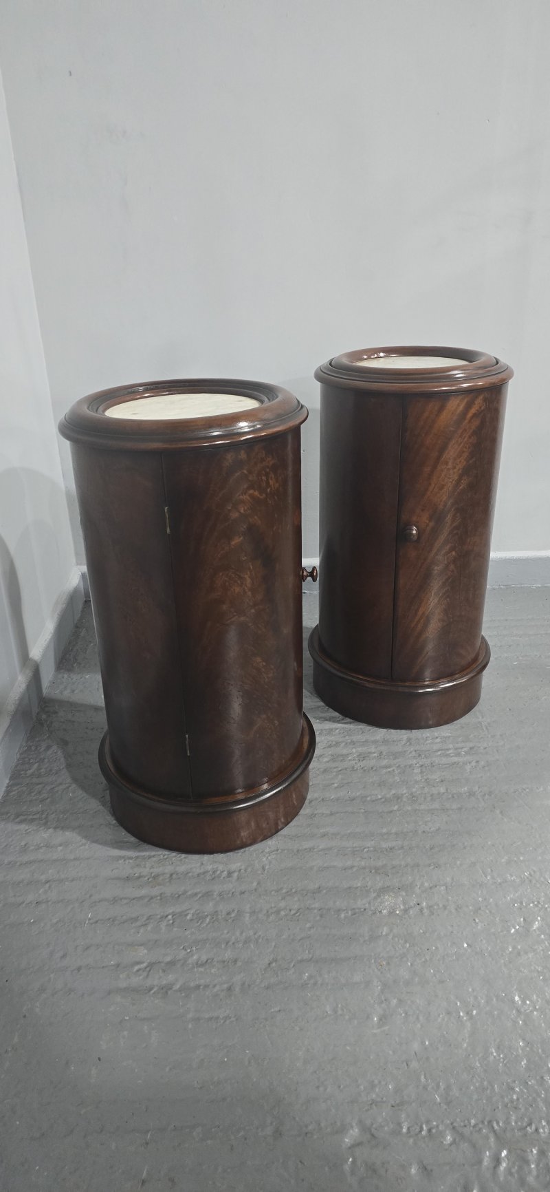 Pair Cyndrical Mahogany Bedside Cabinets - Image 5