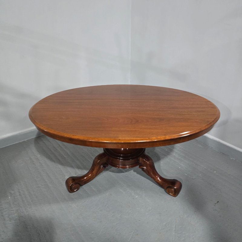 Victorian Oval Coffee Table - Image 2