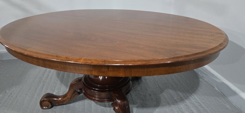 Victorian Oval Coffee Table - Image 10