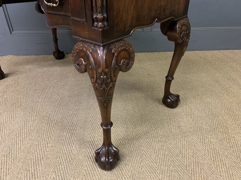 Chippendale Style Flame Mahogany Writing Desk - Image 15