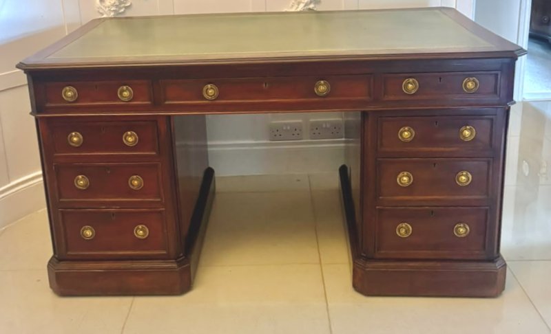 Antique Victorian Mahogany Freestanding Pedestal Kneehole Desk With Fitted Stationery Drawers & Writing Slides - Image 13