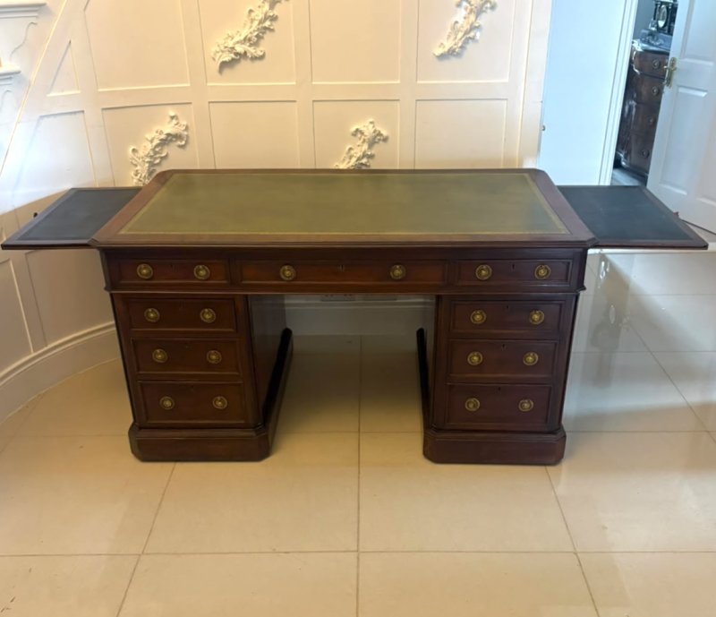 Antique Victorian Mahogany Freestanding Pedestal Kneehole Desk With Fitted Stationery Drawers & Writing Slides - Image 5