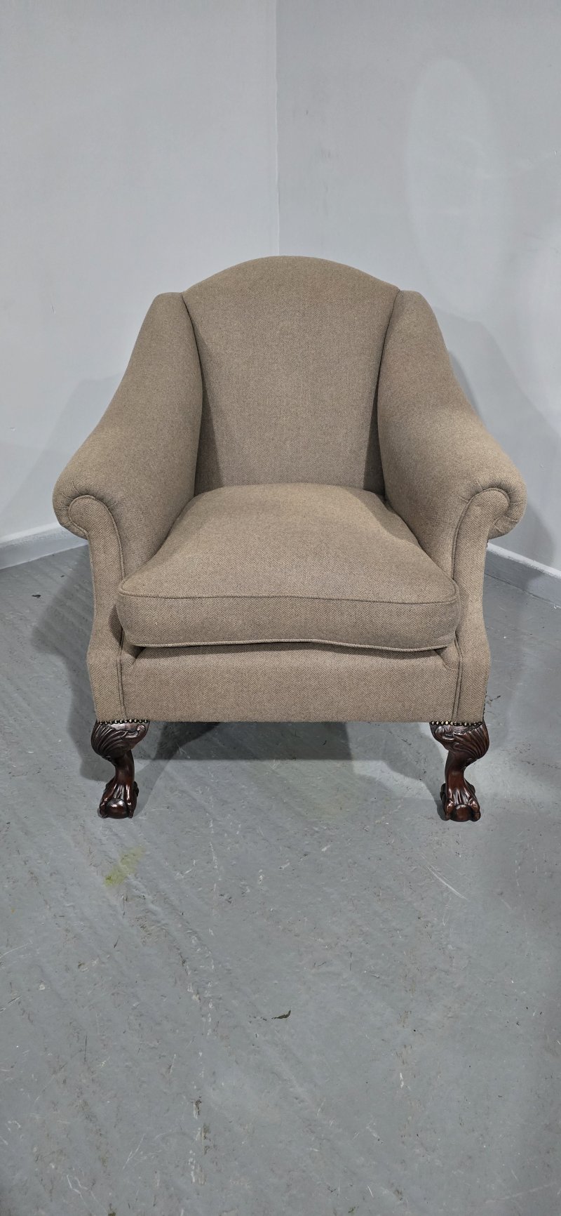 Excellent Quality Mahogany Armchair - Image 3