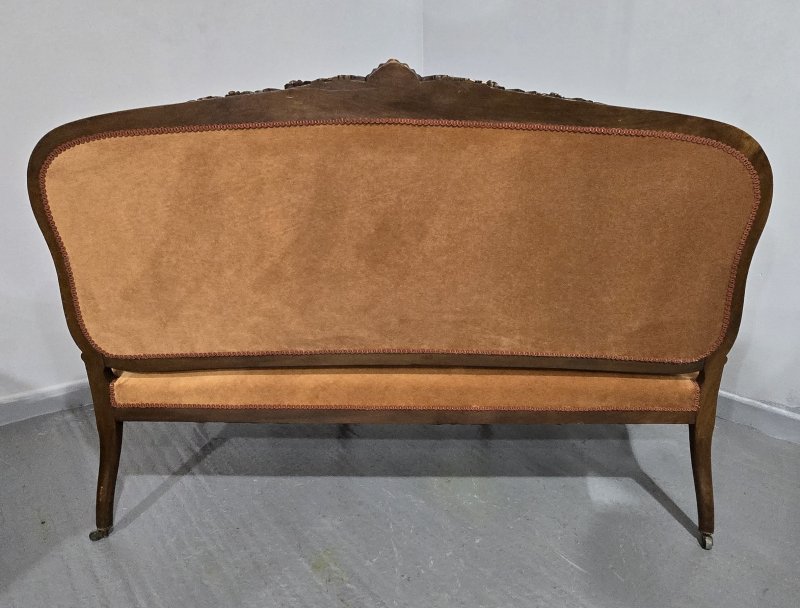 Outstanding French Walnut Couch - Image 25