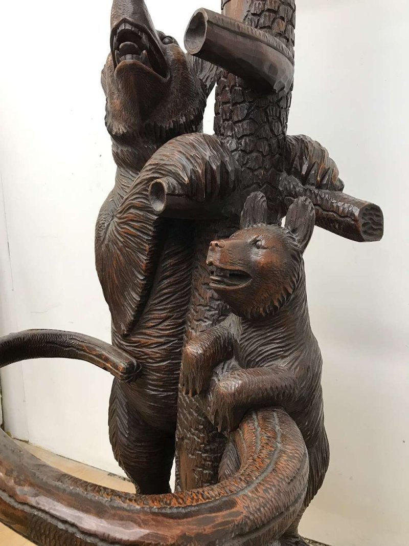 Victorian Black Forest carved bear hallstand - Image 4
