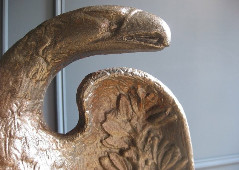 Rare eagle counterweight from an American printing press - Image 4