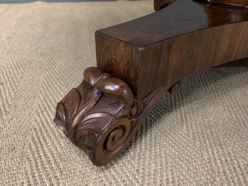 William IV Rosewood Loo Table - Image 5