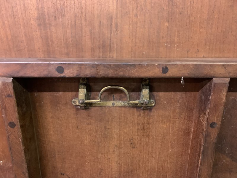 William IV Rosewood Loo Table - Image 14