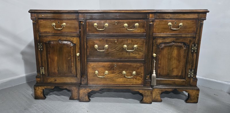 Very Good Breakfront Dresser Base - Image 3