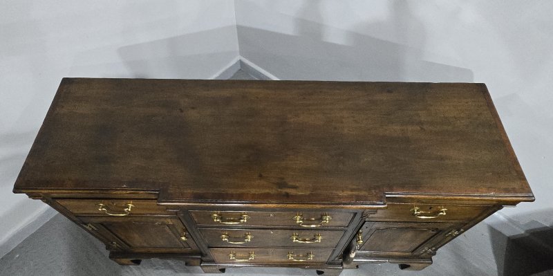 Very Good Breakfront Dresser Base - Image 9